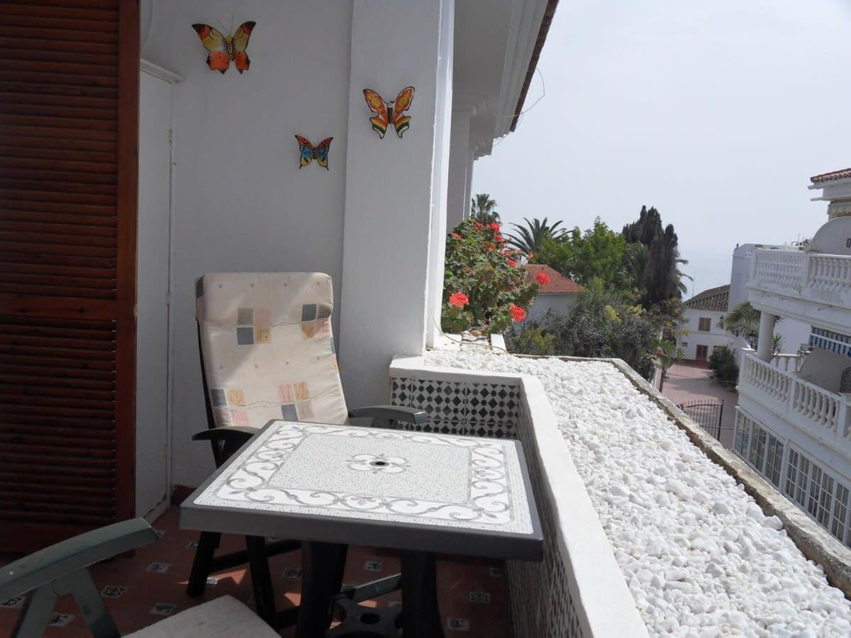 Apts Burriana Nerja Extérieur photo